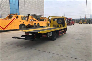 高邑非事故拖车